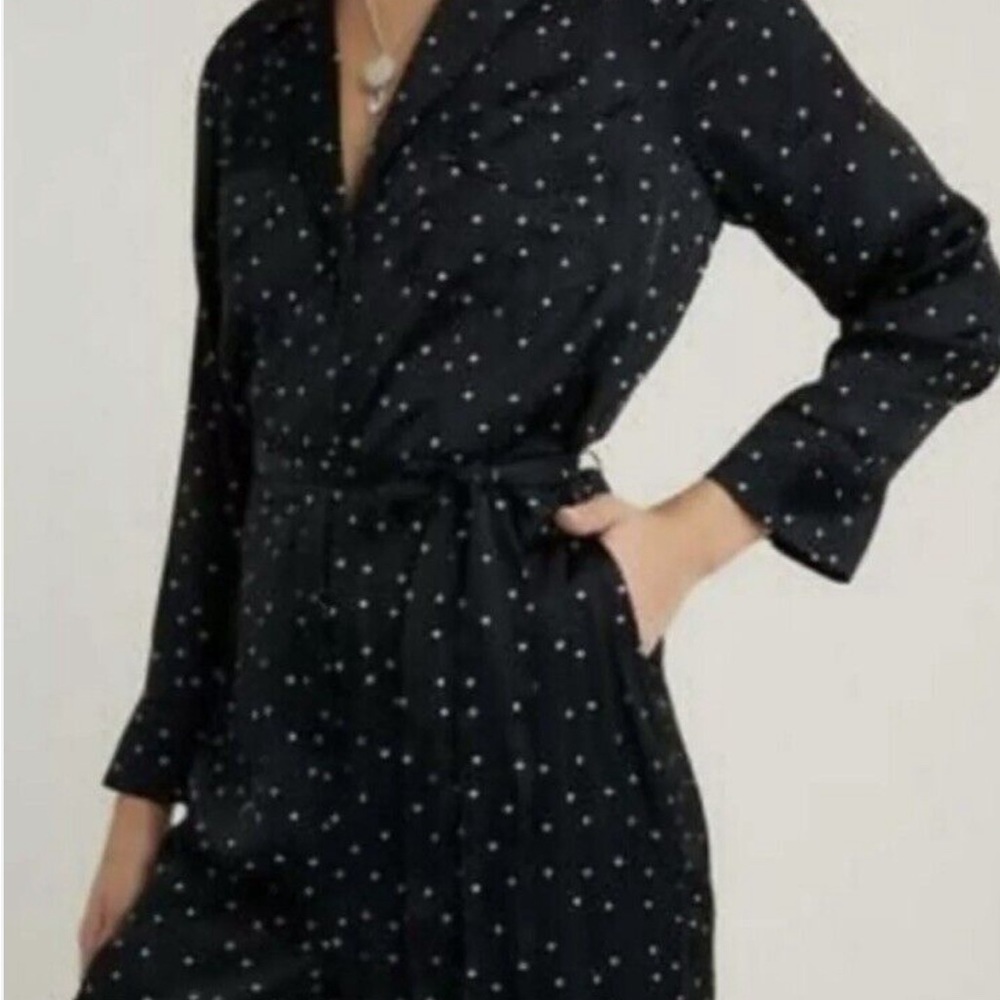 Banana Republic romper jumpsuit polka dot, waist belt, side zip, wider leg - Picture 1 of 9